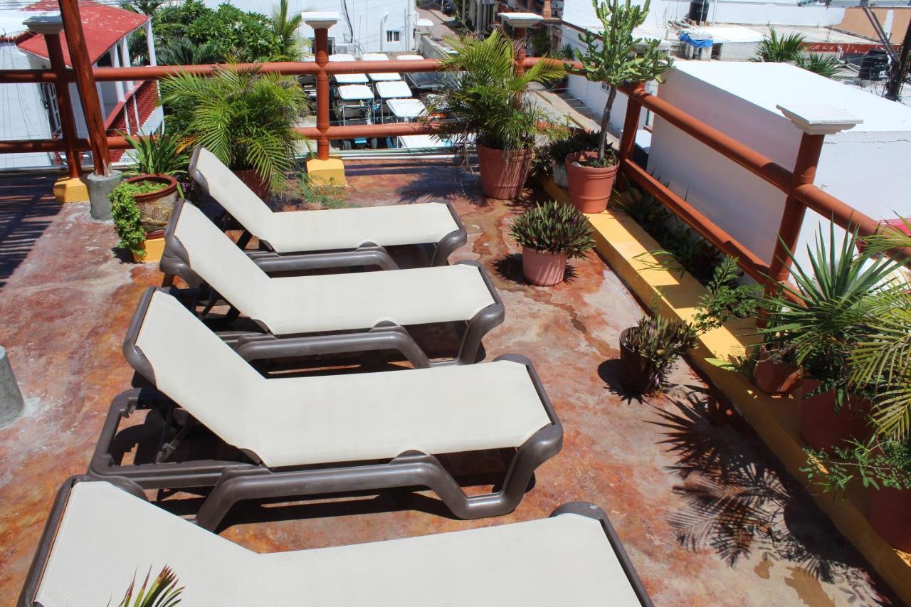 Cande'S Apartments Isla Mujeres Extérieur photo